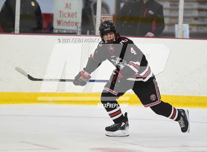 Thumbnail 1 in New Canaan @ Greenwich (FCIAC D1 Final) photogallery.