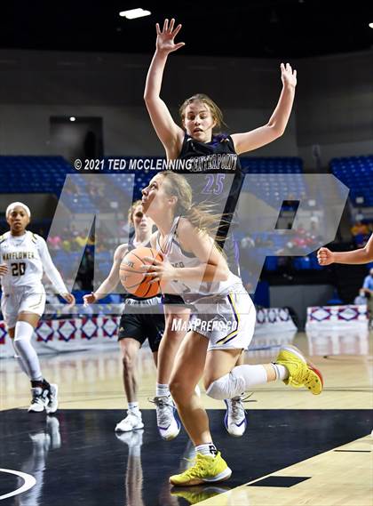 Thumbnail 2 in Mayflower vs. Centerpoint (AAA 3A Final) photogallery.