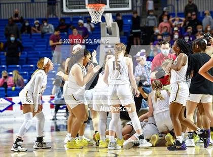 Thumbnail 3 in Mayflower vs. Centerpoint (AAA 3A Final) photogallery.