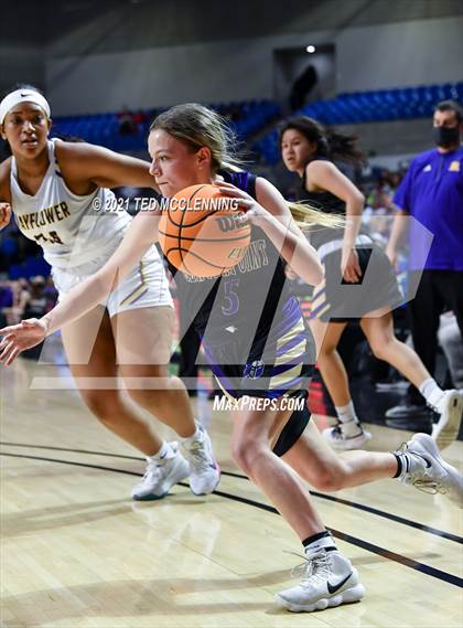 Thumbnail 3 in Mayflower vs. Centerpoint (AAA 3A Final) photogallery.