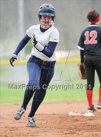 Thumbnail 3 in Anderson County vs. Cocke County (AC Invitational) photogallery.