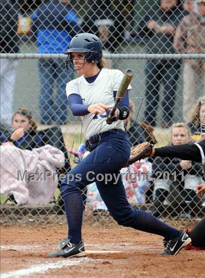 Thumbnail 2 in Anderson County vs. Cocke County (AC Invitational) photogallery.