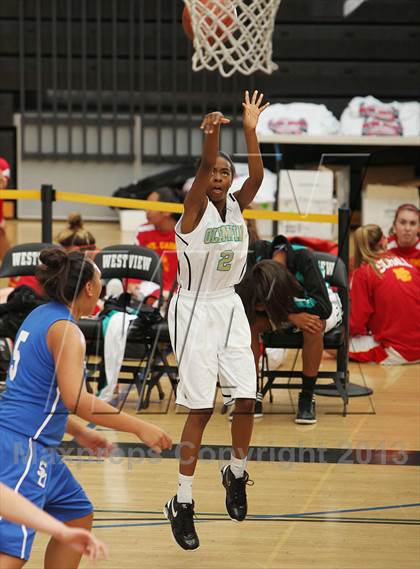 Thumbnail 3 in Olympian vs. San Diego (So Cal Holiday Classic) photogallery.