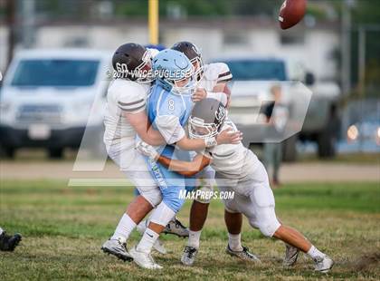 Thumbnail 3 in Crespi @ Sylmar photogallery.
