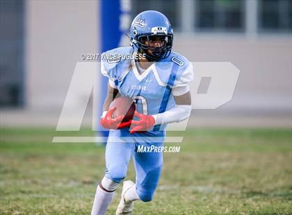 Thumbnail 2 in Crespi @ Sylmar photogallery.