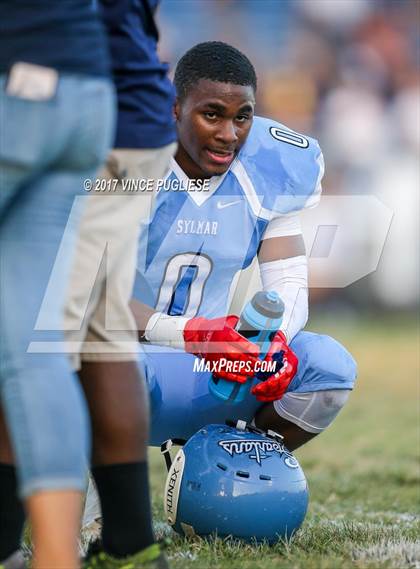 Thumbnail 2 in Crespi @ Sylmar photogallery.