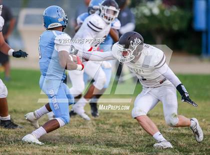 Thumbnail 2 in Crespi @ Sylmar photogallery.