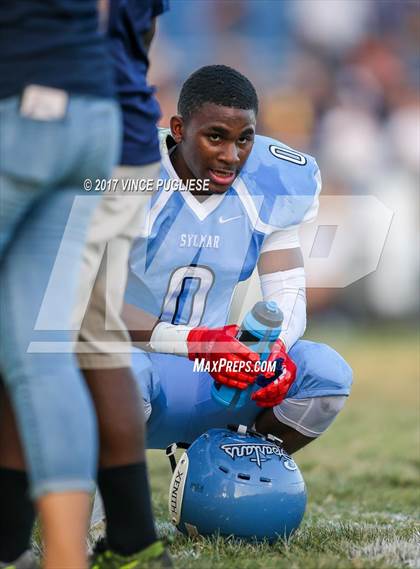 Thumbnail 1 in Crespi @ Sylmar photogallery.