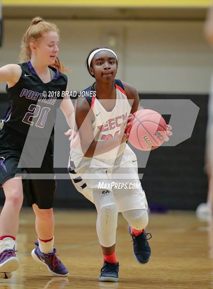 Thumbnail 2 in Beech vs Portland (TSSAA District 9-AAA Quarterfinal) photogallery.