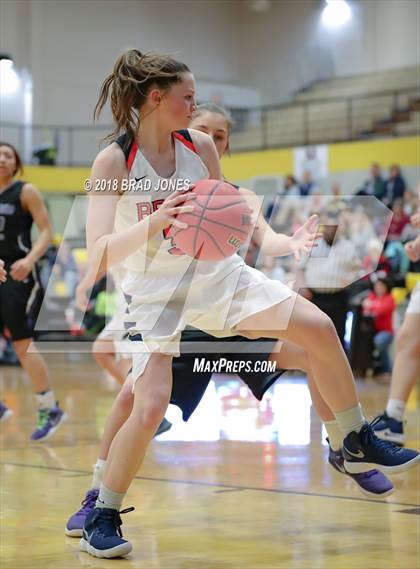 Thumbnail 3 in Beech vs Portland (TSSAA District 9-AAA Quarterfinal) photogallery.