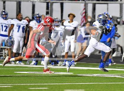 Thumbnail 3 in Paul Pewitt vs. Harmony (UIL 3A Bi-District) photogallery.