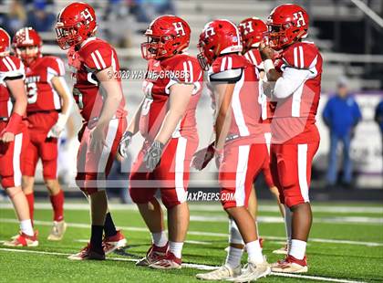 Thumbnail 2 in Paul Pewitt vs. Harmony (UIL 3A Bi-District) photogallery.