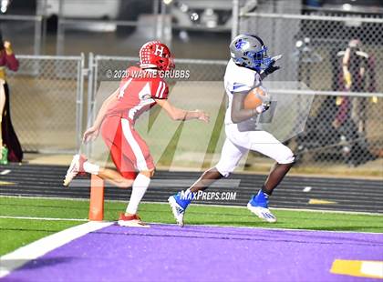 Thumbnail 2 in Paul Pewitt vs. Harmony (UIL 3A Bi-District) photogallery.