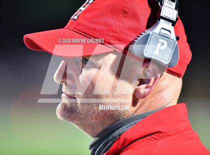 Thumbnail 1 in Paul Pewitt vs. Harmony (UIL 3A Bi-District) photogallery.