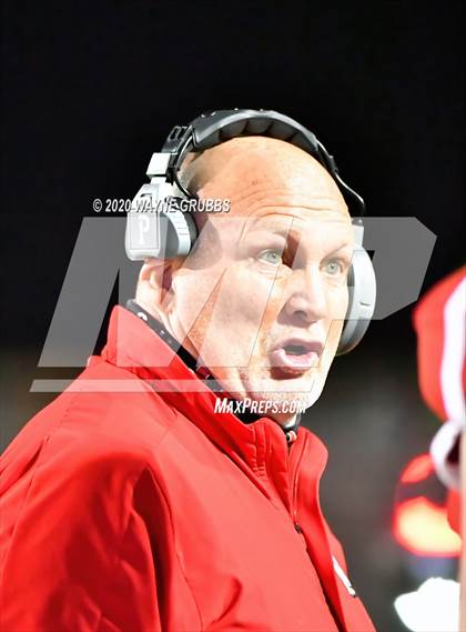 Thumbnail 3 in Paul Pewitt vs. Harmony (UIL 3A Bi-District) photogallery.