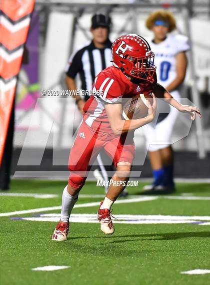 Thumbnail 2 in Paul Pewitt vs. Harmony (UIL 3A Bi-District) photogallery.