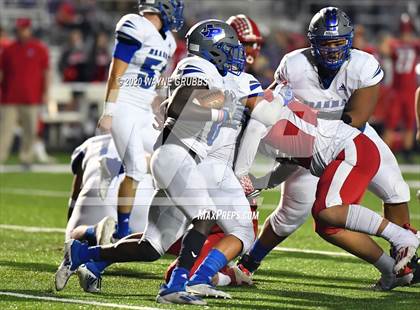 Thumbnail 1 in Paul Pewitt vs. Harmony (UIL 3A Bi-District) photogallery.