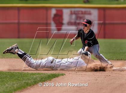 Thumbnail 1 in Huntley vs. Grant (IHSA 4A Sectional Final) photogallery.