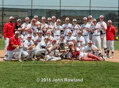 Thumbnail 1 in Huntley vs. Grant (IHSA 4A Sectional Final) photogallery.