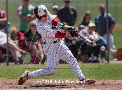 Thumbnail 3 in Huntley vs. Grant (IHSA 4A Sectional Final) photogallery.