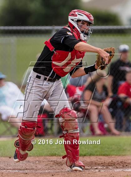 Thumbnail 1 in Huntley vs. Grant (IHSA 4A Sectional Final) photogallery.