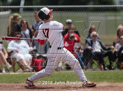 Thumbnail 3 in Huntley vs. Grant (IHSA 4A Sectional Final) photogallery.