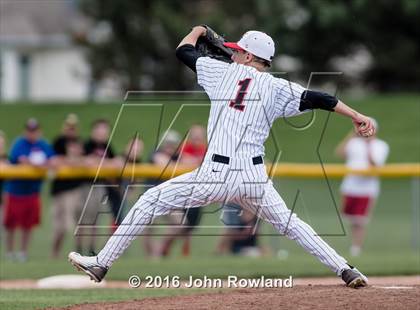 Thumbnail 2 in Huntley vs. Grant (IHSA 4A Sectional Final) photogallery.
