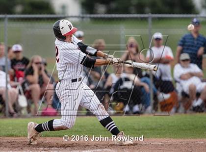Thumbnail 3 in Huntley vs. Grant (IHSA 4A Sectional Final) photogallery.