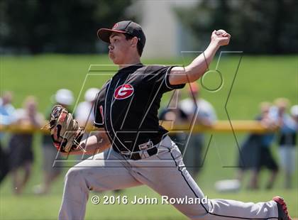 Thumbnail 3 in Huntley vs. Grant (IHSA 4A Sectional Final) photogallery.