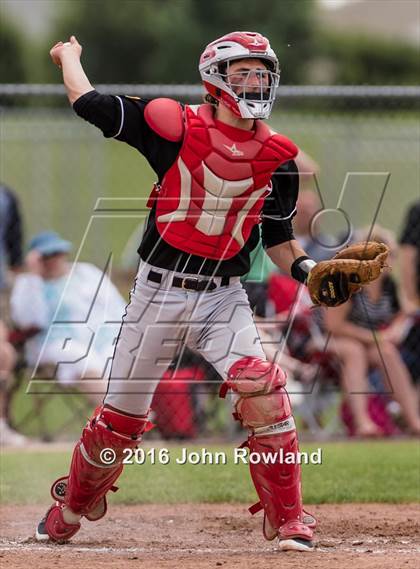 Thumbnail 3 in Huntley vs. Grant (IHSA 4A Sectional Final) photogallery.