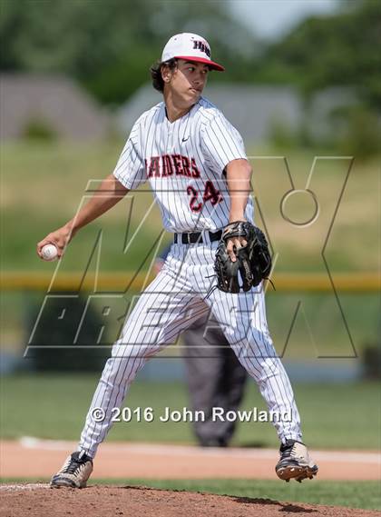 Thumbnail 1 in Huntley vs. Grant (IHSA 4A Sectional Final) photogallery.