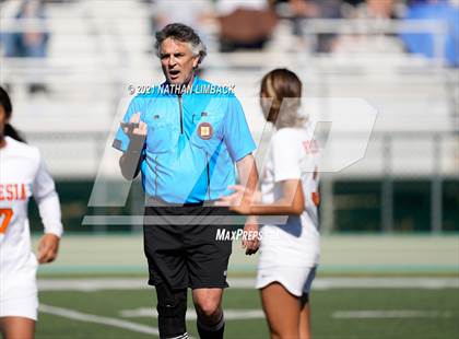 Thumbnail 3 in Los Alamos vs. Artesia photogallery.