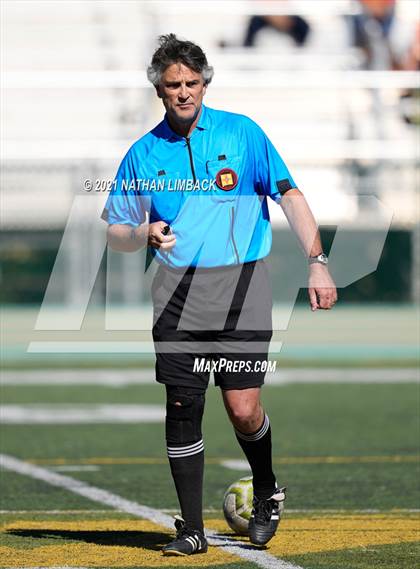 Thumbnail 2 in Los Alamos vs. Artesia photogallery.