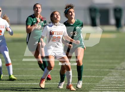 Thumbnail 3 in Los Alamos vs. Artesia photogallery.