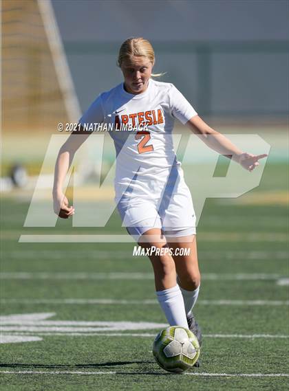 Thumbnail 3 in Los Alamos vs. Artesia photogallery.