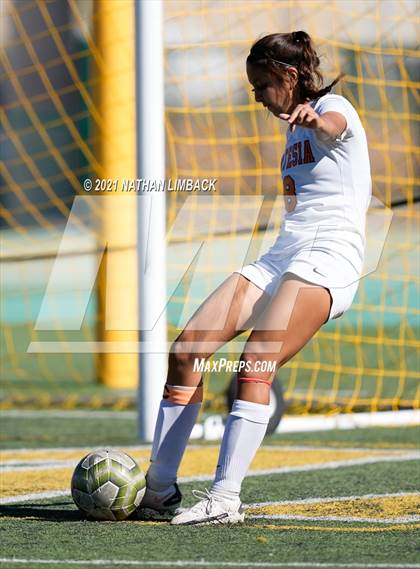 Thumbnail 1 in Los Alamos vs. Artesia photogallery.