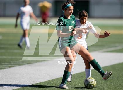 Thumbnail 2 in Los Alamos vs. Artesia photogallery.