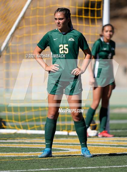 Thumbnail 3 in Los Alamos vs. Artesia photogallery.