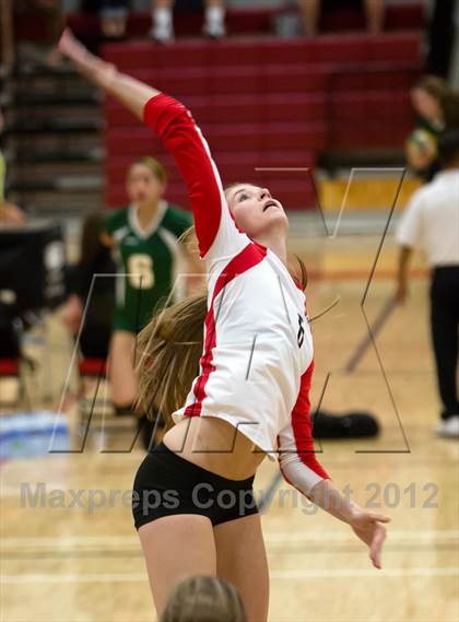 Thumbnail 1 in El Camino vs. Lincoln (Varsity Stockton Classic) photogallery.