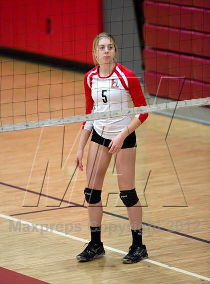Thumbnail 1 in El Camino vs. Lincoln (Varsity Stockton Classic) photogallery.
