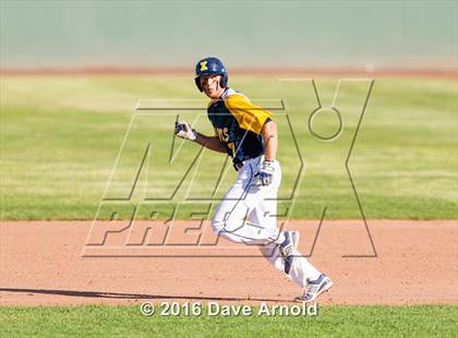 Thumbnail 2 in Xaverian Brothers vs. Boston College High (MIAA Division 1A Quarterfinal) photogallery.