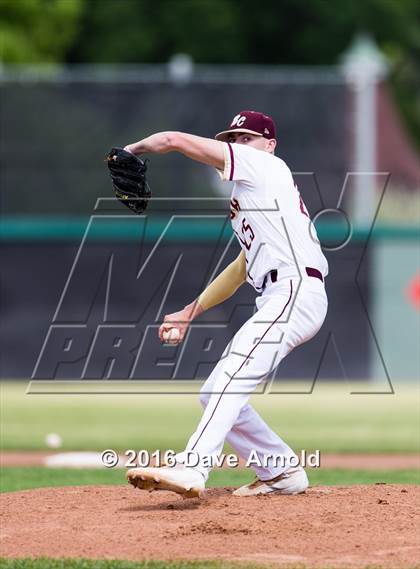 Thumbnail 3 in Xaverian Brothers vs. Boston College High (MIAA Division 1A Quarterfinal) photogallery.
