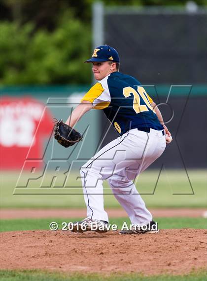 Thumbnail 2 in Xaverian Brothers vs. Boston College High (MIAA Division 1A Quarterfinal) photogallery.