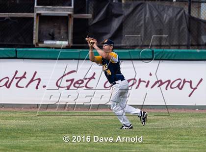 Thumbnail 3 in Xaverian Brothers vs. Boston College High (MIAA Division 1A Quarterfinal) photogallery.