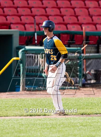 Thumbnail 1 in Xaverian Brothers vs. Boston College High (MIAA Division 1A Quarterfinal) photogallery.