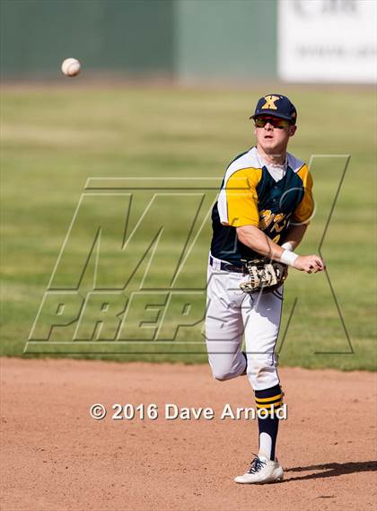 Thumbnail 1 in Xaverian Brothers vs. Boston College High (MIAA Division 1A Quarterfinal) photogallery.