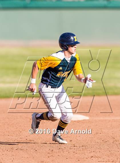 Thumbnail 3 in Xaverian Brothers vs. Boston College High (MIAA Division 1A Quarterfinal) photogallery.