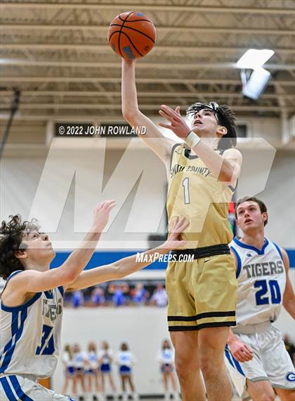 Thumbnail 1 in Smith County @ Gordonsville photogallery.