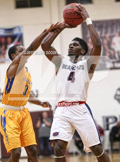 Thumbnail 3 in Velma Jackson vs. Baldwyn (Hotbed Classic) photogallery.