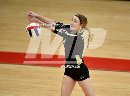 Thumbnail 2 in Bentonville vs. Central (AAA 6A First Round Playoff) photogallery.